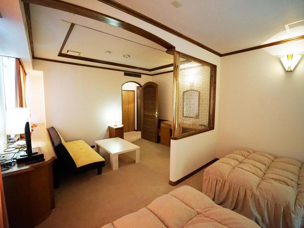 Neyagawa Trend Hotel أوساكا المظهر الخارجي الصورة