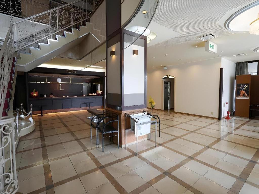 Neyagawa Trend Hotel أوساكا المظهر الخارجي الصورة